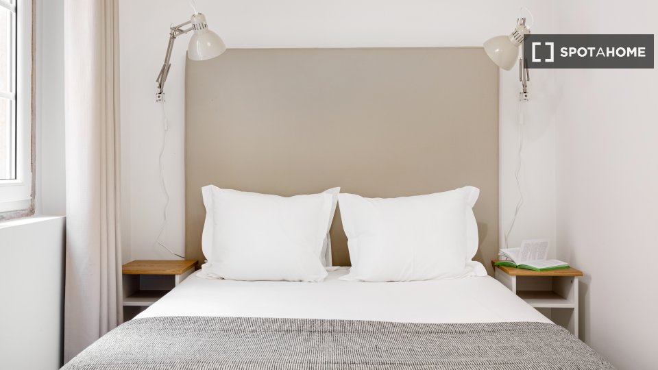 Apartment Lisbon, 3 beds — photo 19