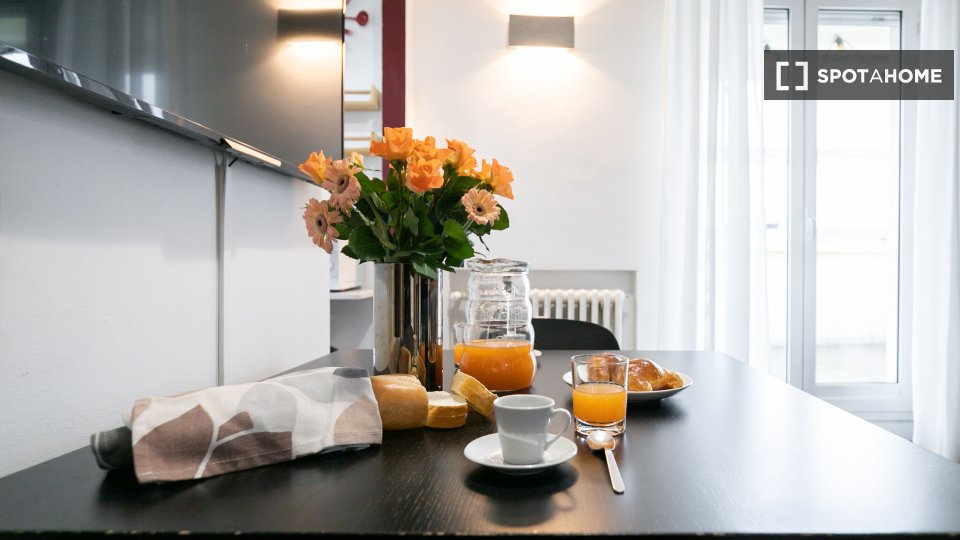 Apartment Milan, 1 bed, 37m² — photo 6