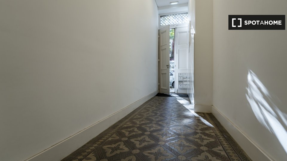 Apartment Porto, 1 bed, 45m² — photo 14