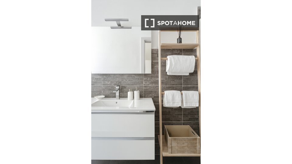 Apartment Milan, 1 bed — photo 14