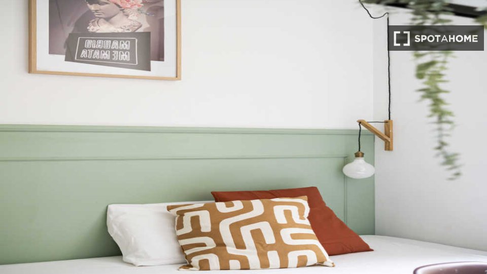 Double room Madrid, 67 beds — photo 76
