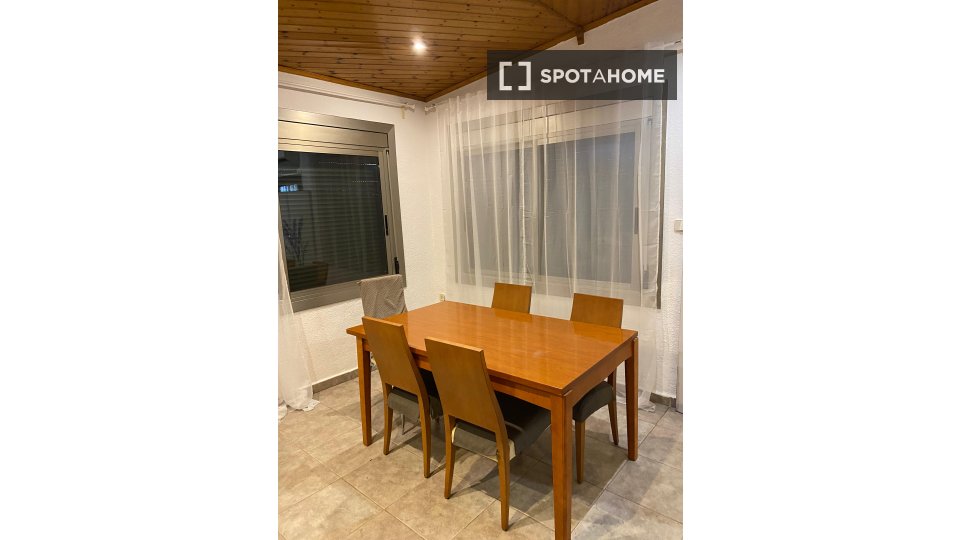 Camera doppia Barcellona, 4 camere, 120m² — foto 4