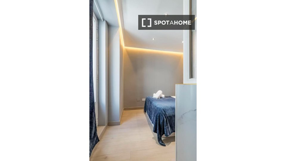 Apartment Madrid, 1 bed, 55m² — photo 5