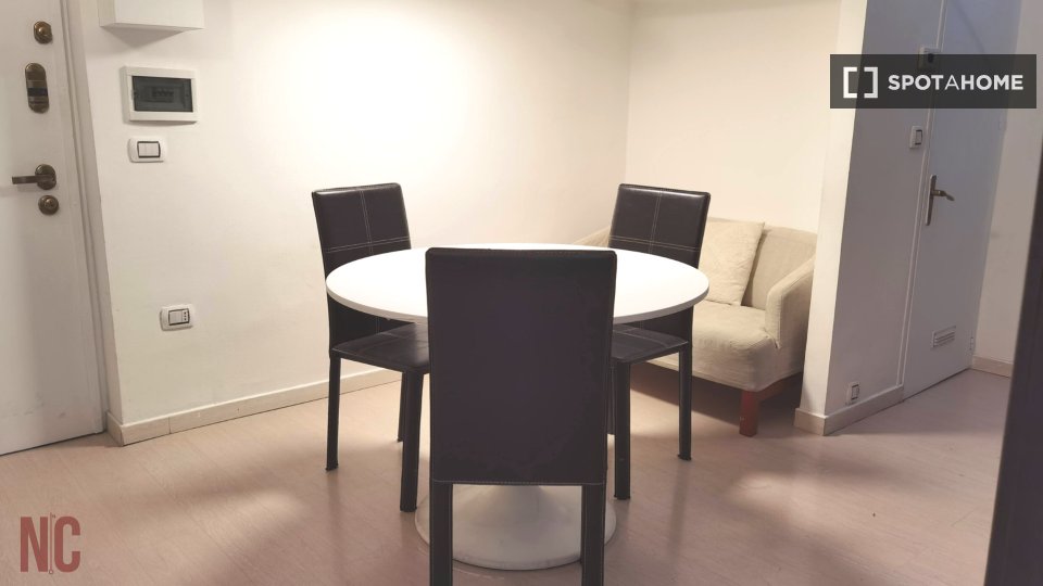 Apartment Milan, 1 bed — photo 25