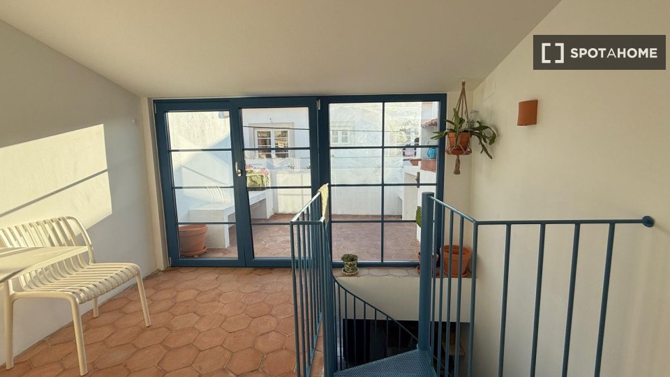 Apartment Lisbon, 1 bed — photo 14