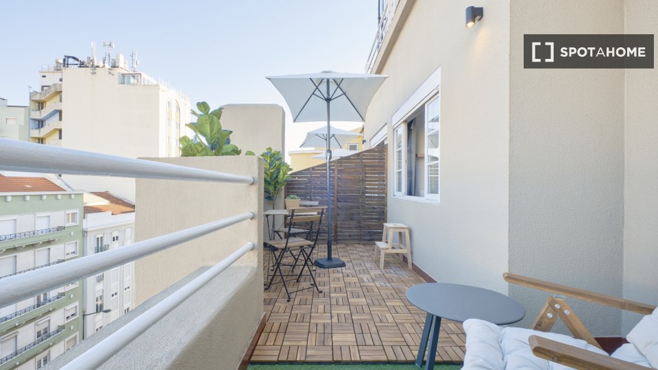Double room Lisbon, 10 beds — photo 13