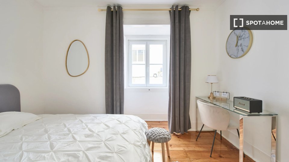 Double room Lisbon, 8 beds — photo 2