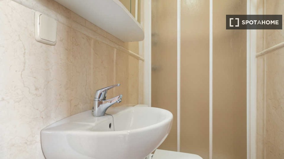Chambre double Madrid, 34 chambres — photo 18