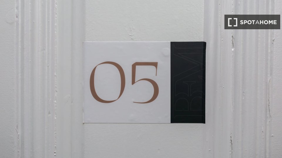 Double room Lisbon, 8 beds — photo 5