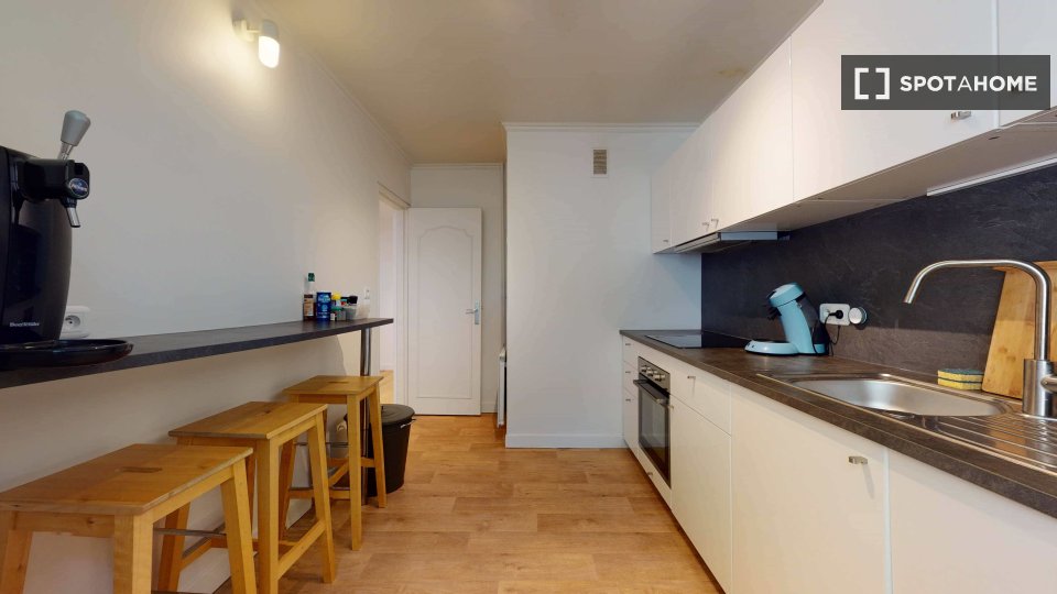 Double room Paris, 12 beds — photo 4