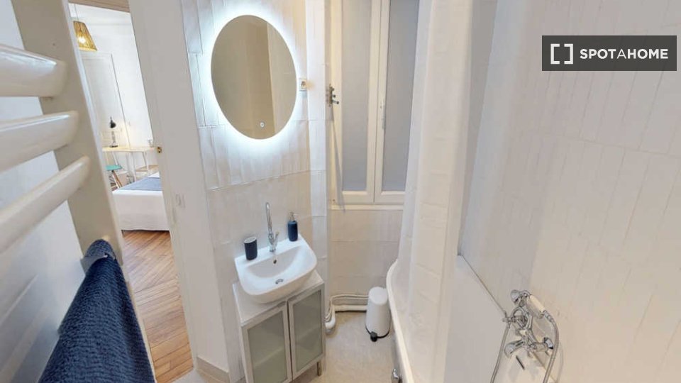 Double room Paris, 4 beds, 100m² — photo 13