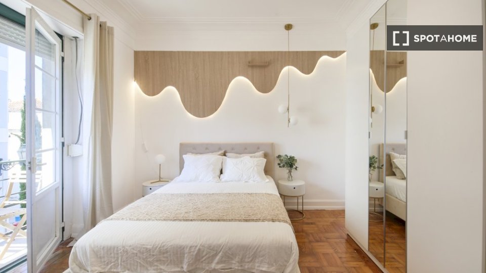 Double room Lisbon, 4 beds — photo 2
