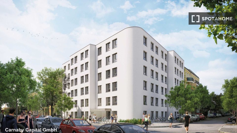 Double room Berlin, 2 beds, 82m² — photo 48
