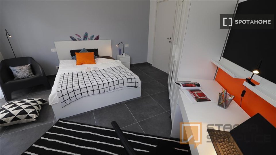 Double room Turin, 6 beds — photo 11