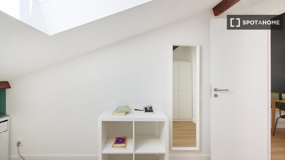 Double room Lisbon, 9 beds — photo 17