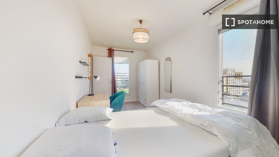 Double room Paris, 4 beds — photo 16