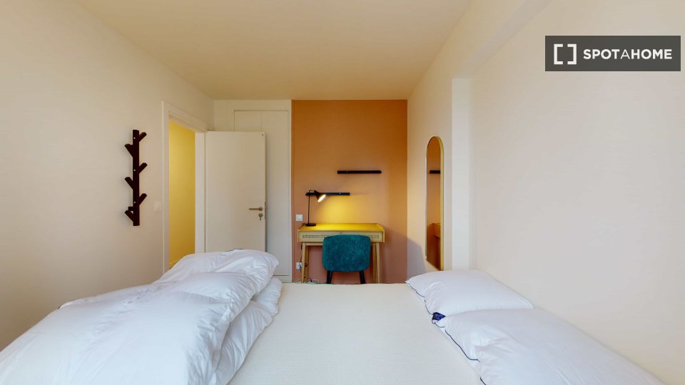 Double room Paris, 8 beds — photo 16
