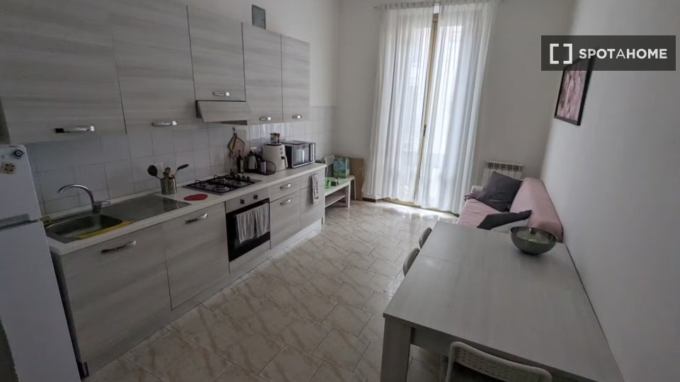 Double room Milan, 2 beds, 80m² — photo 1