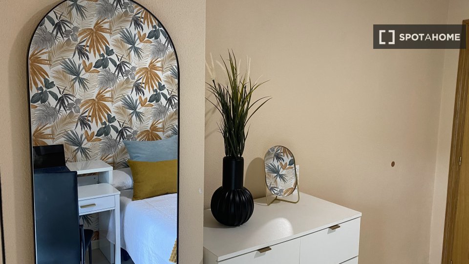 Apartment Alicante, 1 bed — photo 21