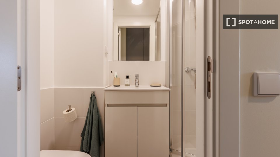 Apartment mono Lisbon — photo 10