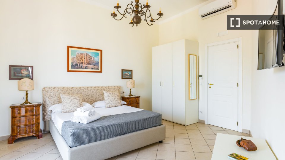 Apartment Naples, 1 bed, 45m² — photo 8