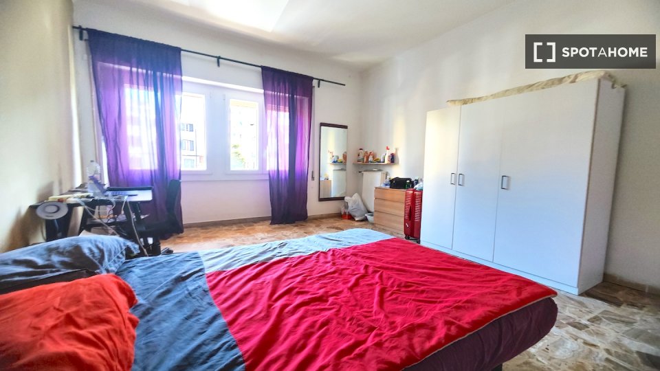 Double room Rome, 6 beds, 150m² — photo 28