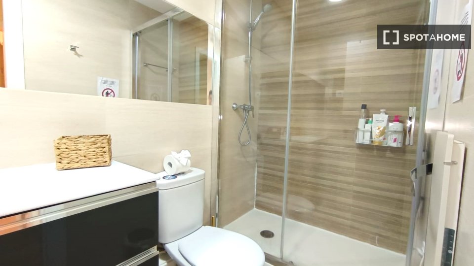 Apartment Madrid, 3 beds, 70m² — photo 22