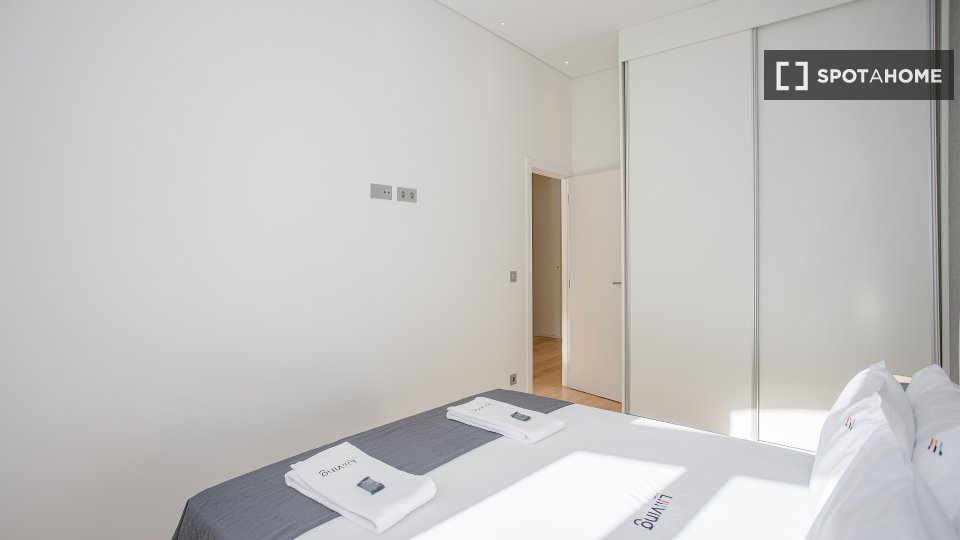 Apartment Porto, 1 bed, 52m² — photo 16