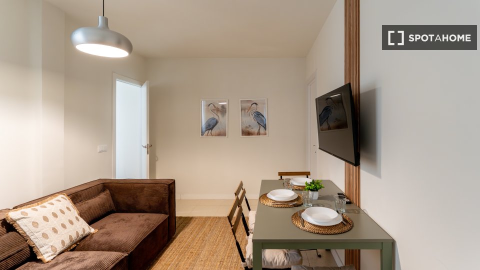 Double room Madrid, 3 beds — photo 4