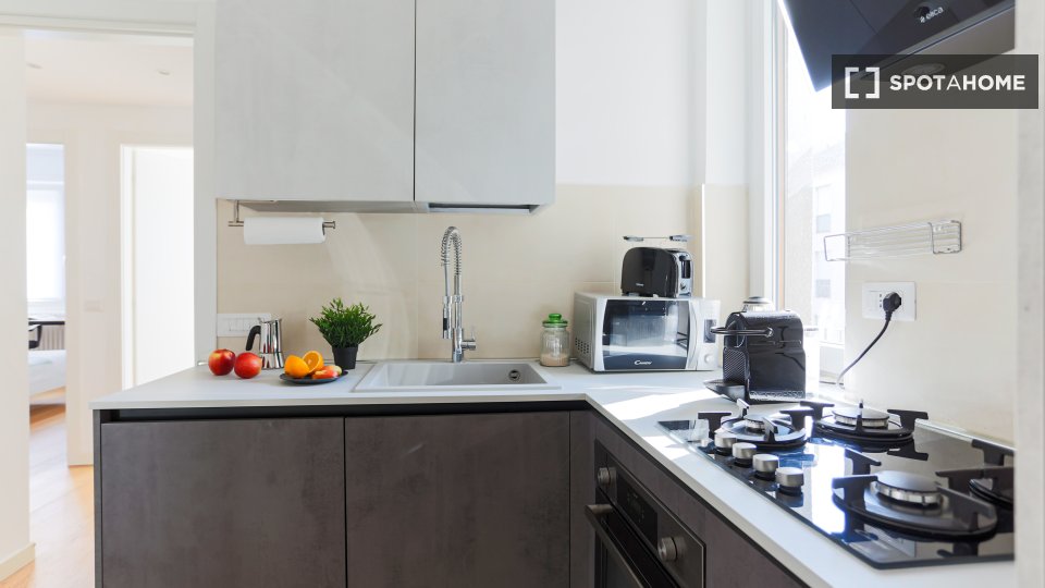 Apartment Milan, 2 beds, 80m² — photo 28