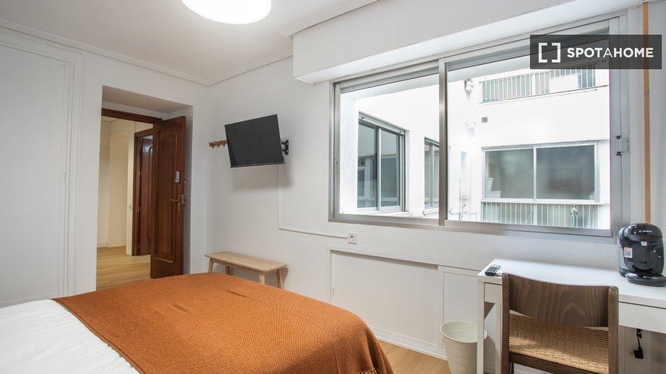 Double room Alicante, 7 beds — photo 19