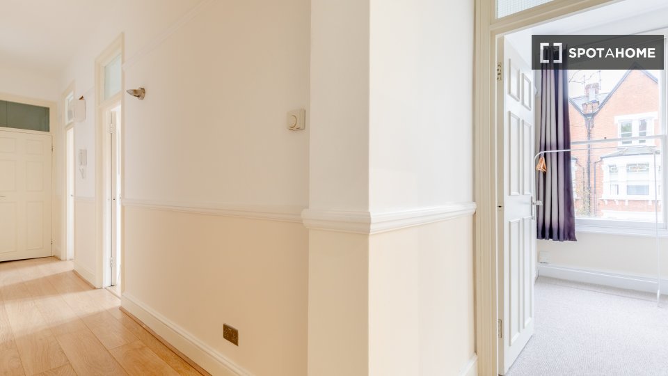 Apartment London, 3 beds — photo 18
