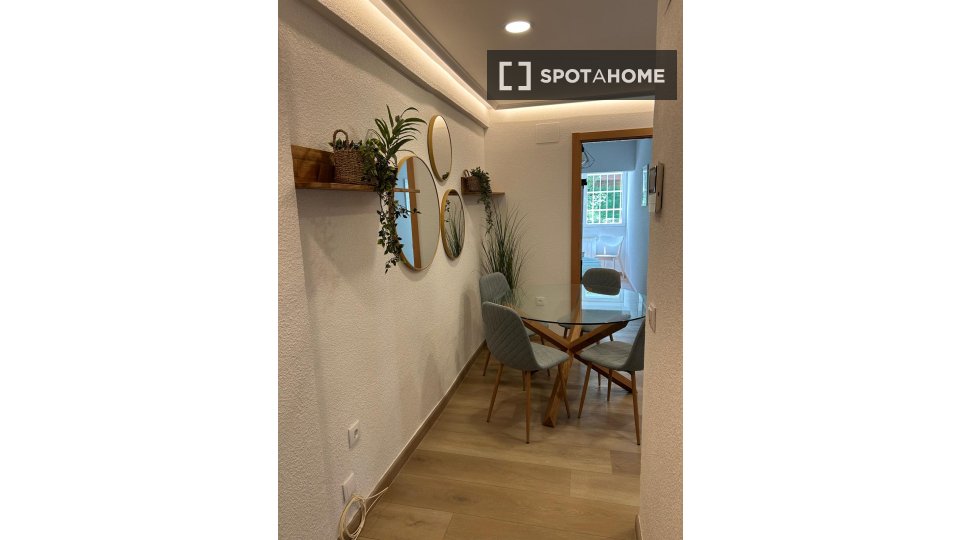 Habitación doble Madrid, 7 habitaciones — foto 19