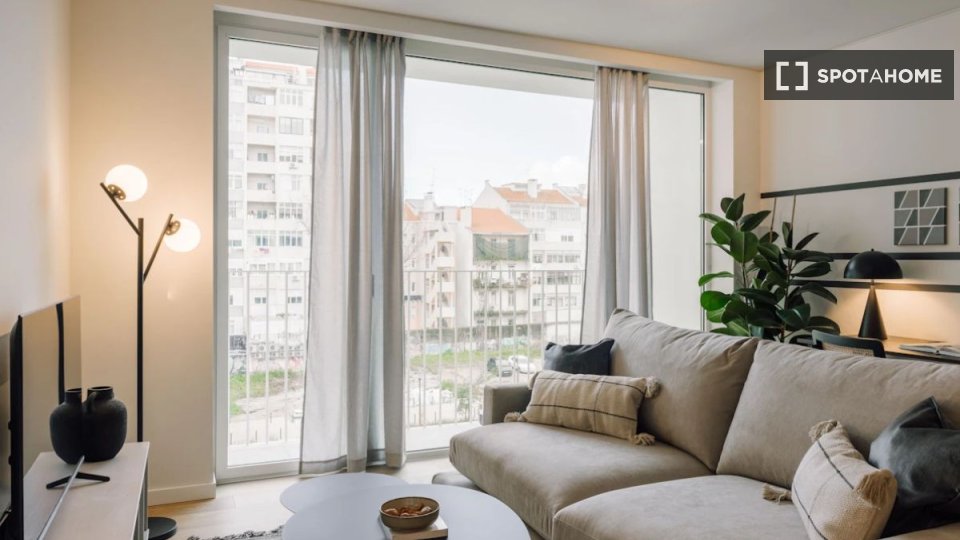 Apartment Lisbon, 2 beds — photo 6