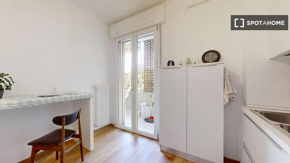 Double room Padua, 3 beds — photo 13