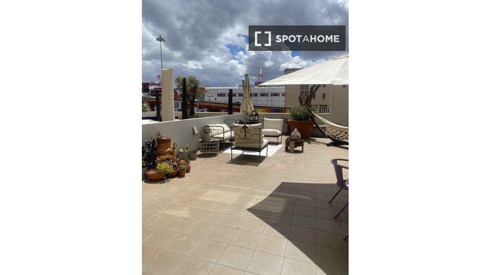 Apartment Lisbon, 2 beds, 190m² — photo 10