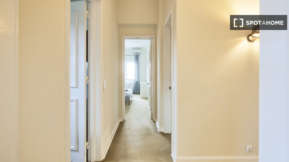 Double room Lisbon, 7 beds — photo 4