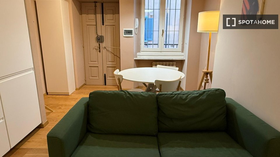Apartment Milan, 1 bed, 45m² — photo 8