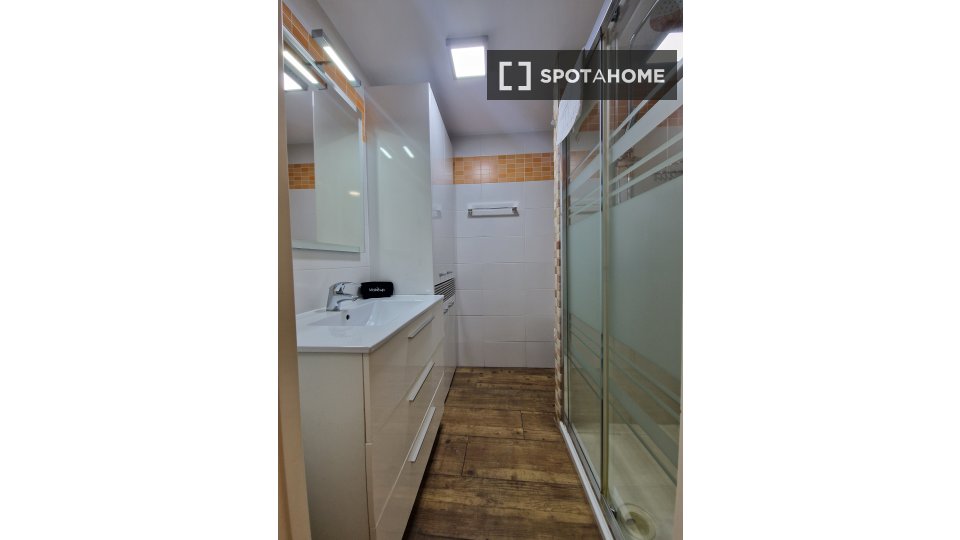 Apartment mono Madrid, 60m² — photo 33