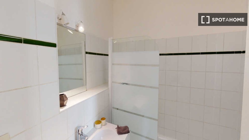Double room Lyon, 4 beds, 90m² — photo 5