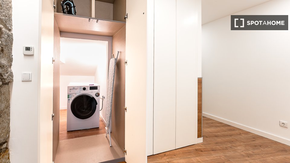 Apartment Porto, 2 beds, 175m² — photo 18