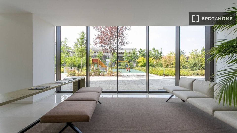 Apartment Milan, 1 bed, 55m² — photo 17