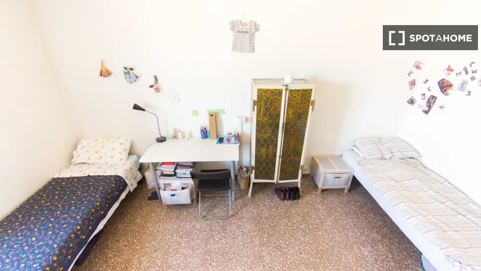 Double room Milan, 2 beds — photo 4
