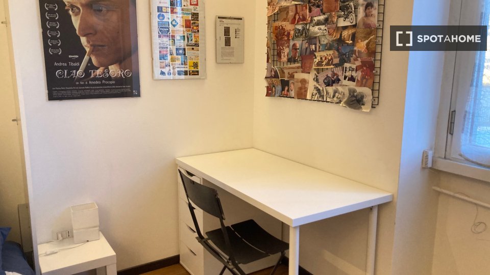 Double room Milan, 1 bed, 78m² — photo 3
