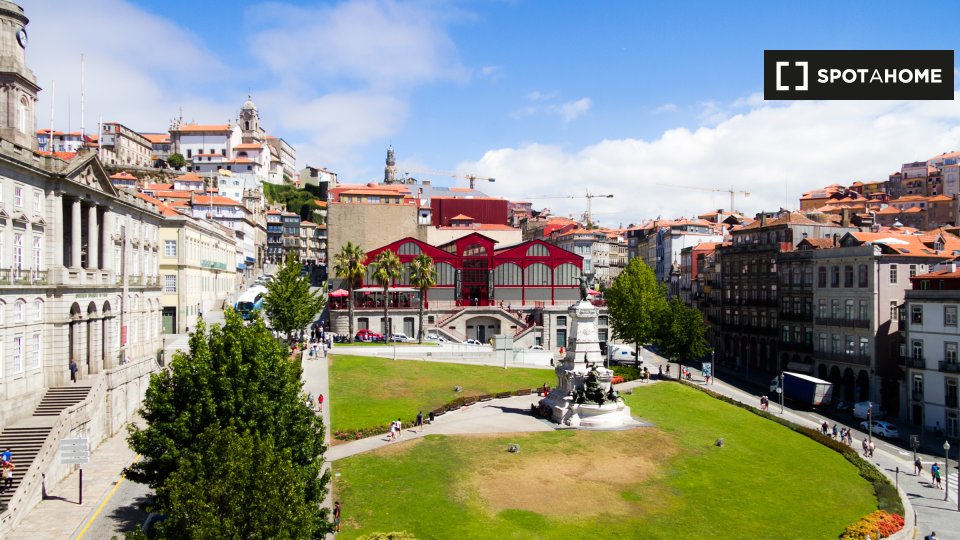 Apartment Porto, 1 bed, 75m² — photo 10