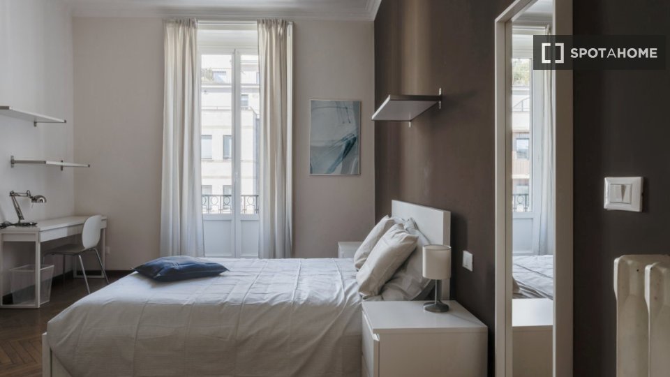 Double room Milan, 14 beds, 369m² — photo 9