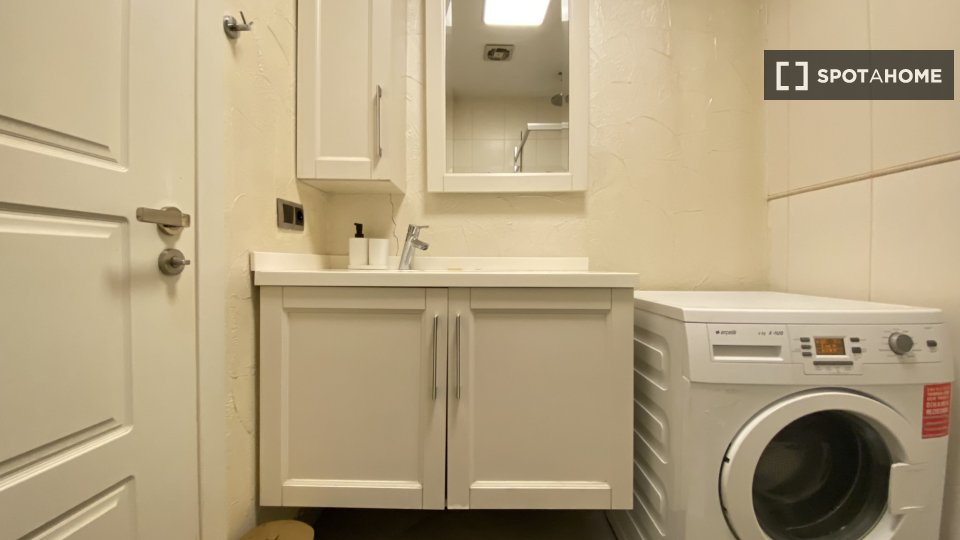 Apartment Istanbul, 1 bed — photo 7