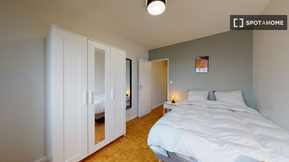 Double room Paris, 12 beds — photo 9
