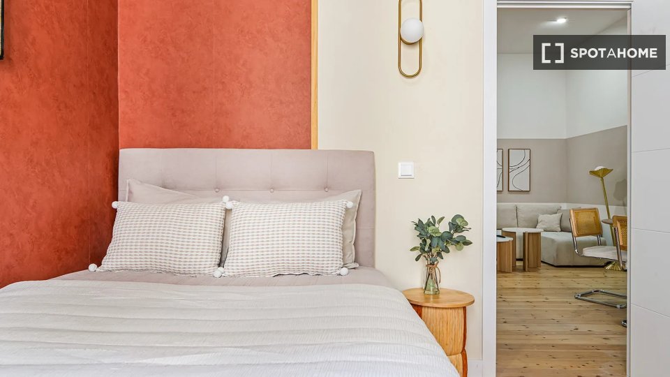 Double room Lisbon, 6 beds — photo 2