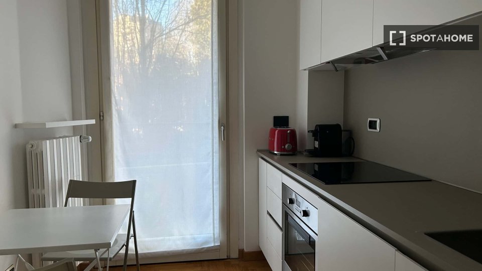 Apartment Milan, 1 bed, 90m² — photo 16